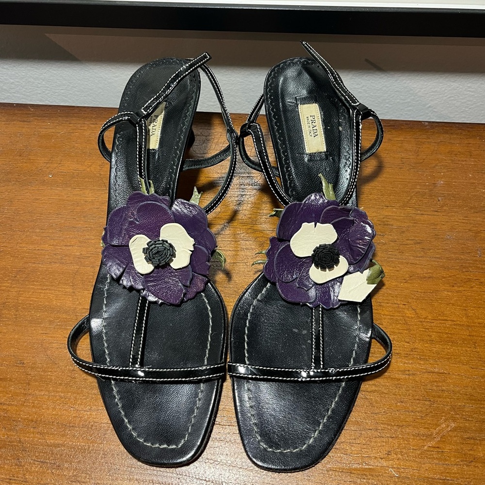Vintage Prada Floral Heels - Picture 1 of 4